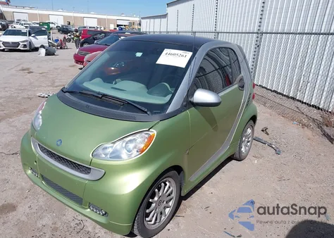 2012 Smart Fortwo Passion z USA, uszkodzony, nr VIN WMEEJ3BA5CK557300